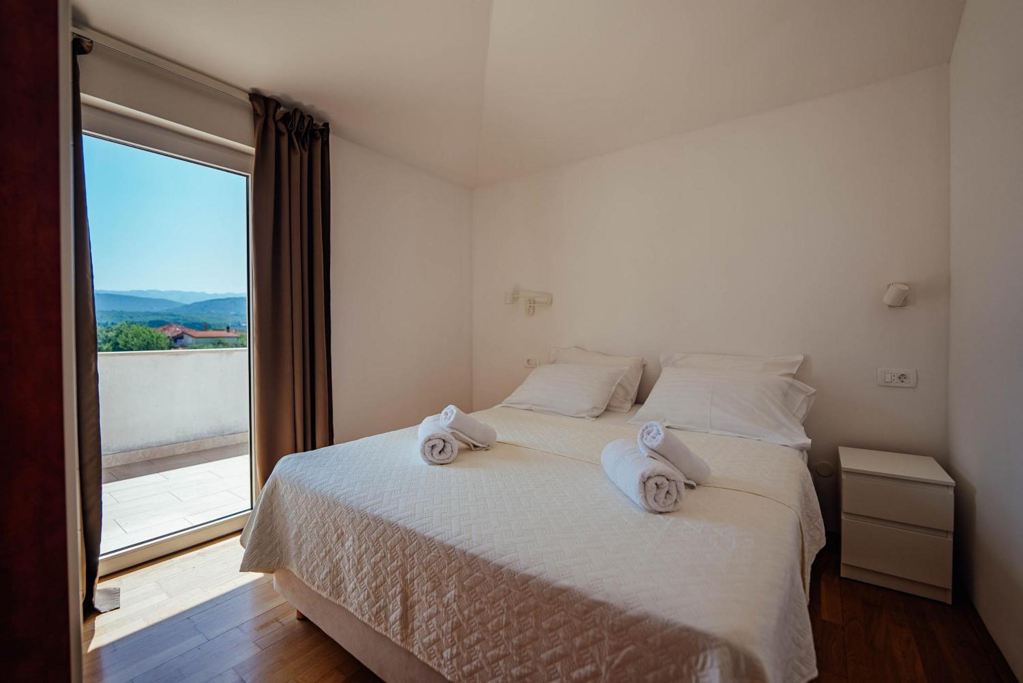 Villa Latica Donji Proložac Buitenkant foto