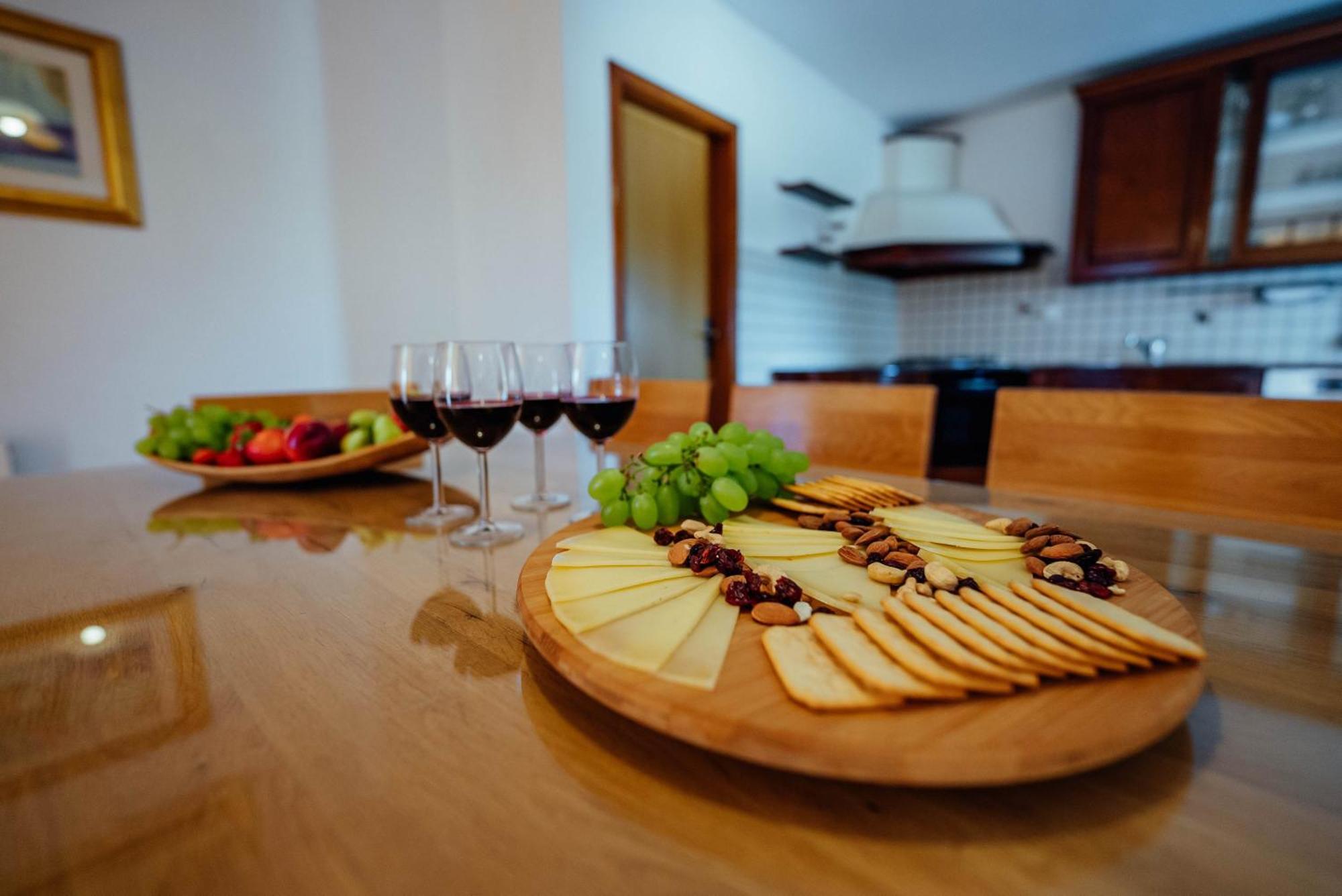 Villa Latica Donji Proložac Buitenkant foto