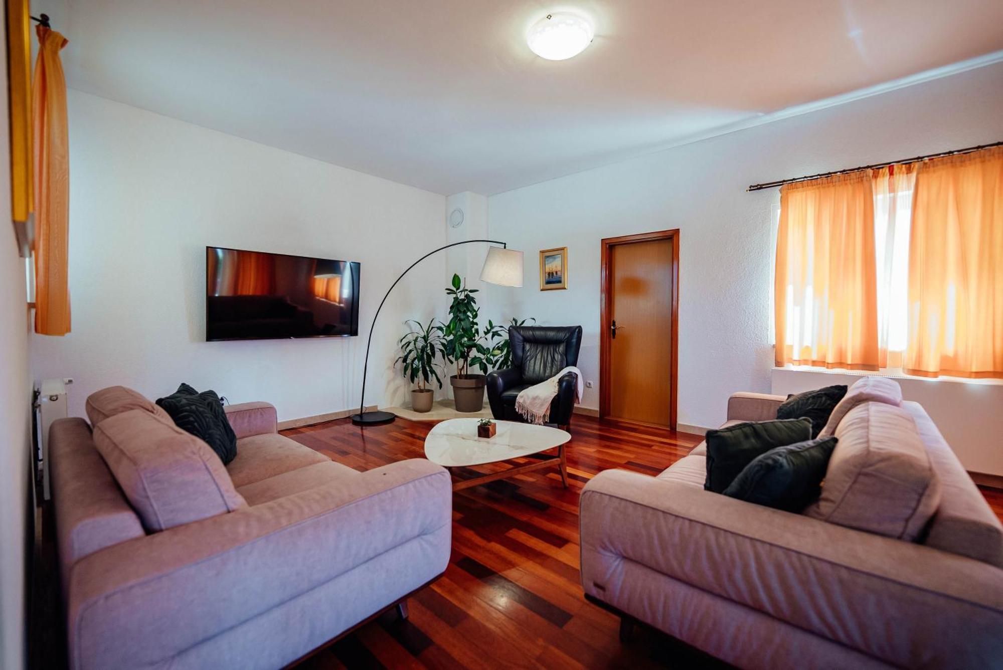 Villa Latica Donji Proložac Buitenkant foto