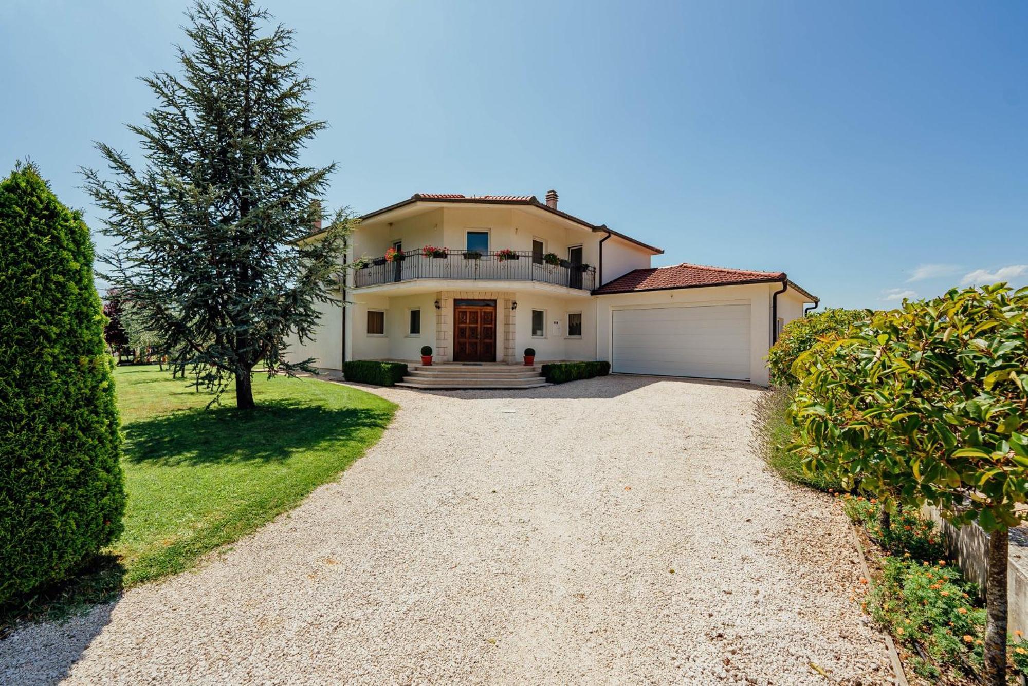Villa Latica Donji Proložac Buitenkant foto