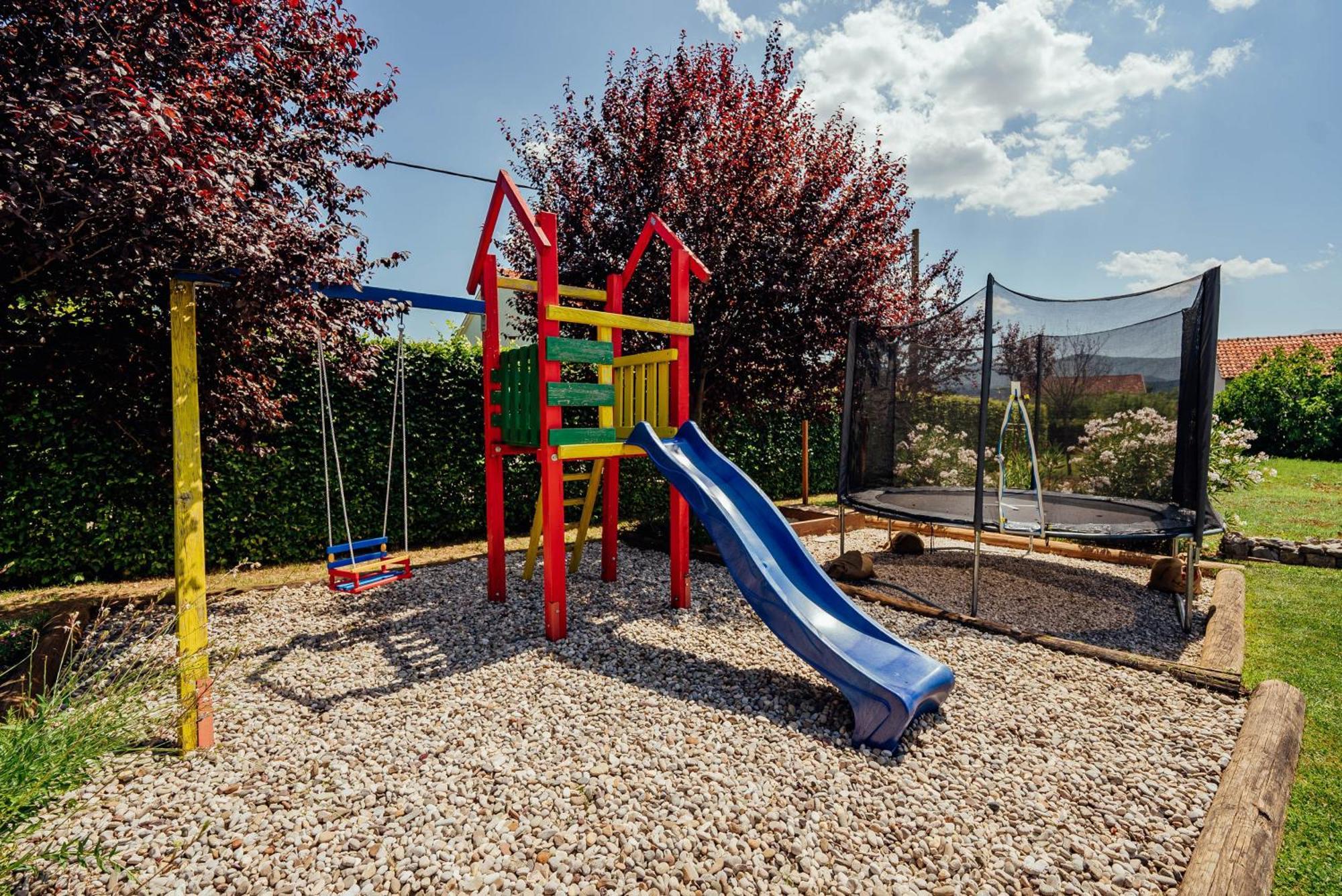 Villa Latica Donji Proložac Buitenkant foto