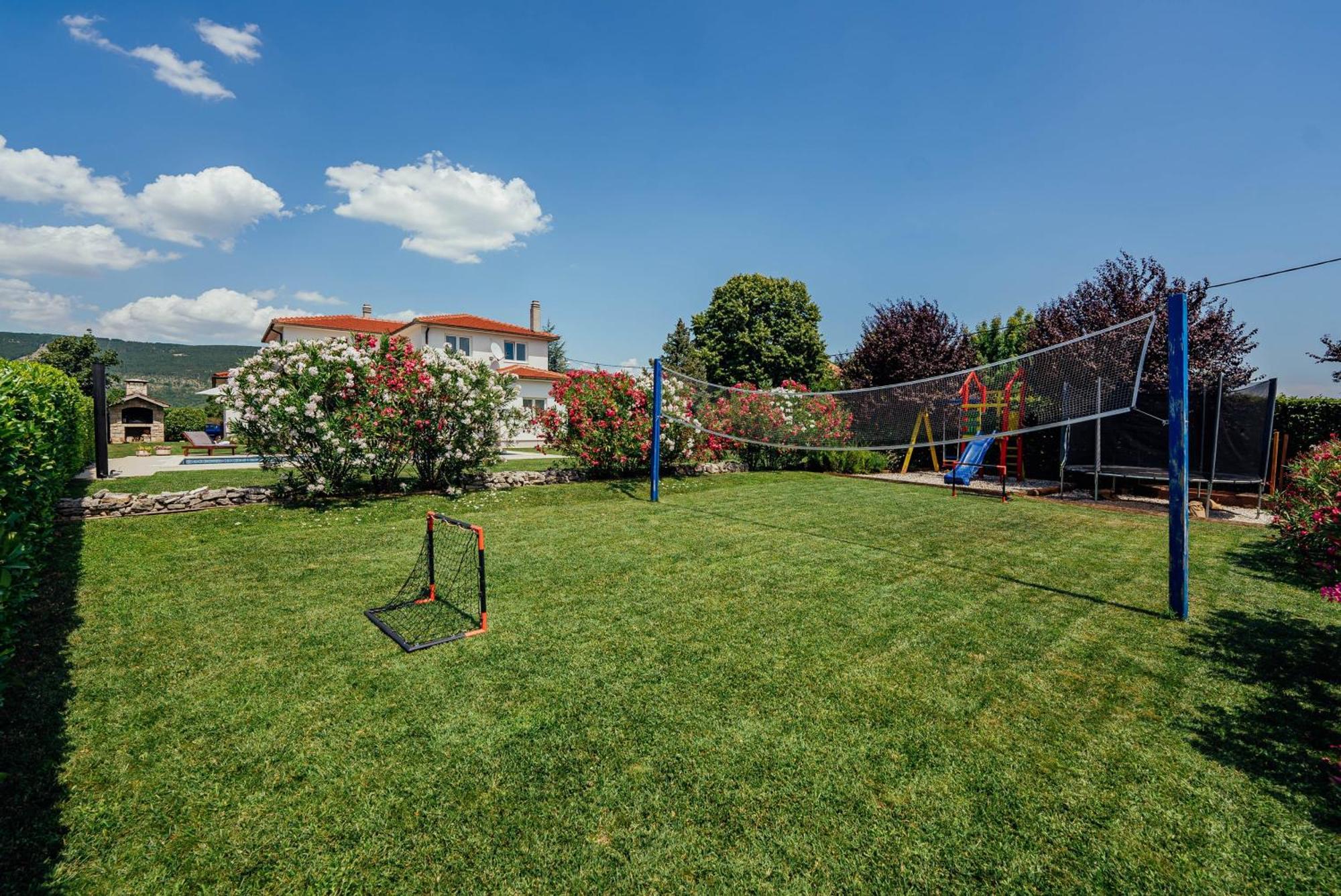 Villa Latica Donji Proložac Buitenkant foto